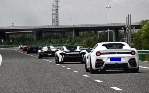 国产车主跑高速视频大全