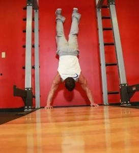 国产倒立俯卧撑视频,国产倒立俯卧撑视频展示惊人技巧 第3张 国产倒立俯卧撑视频,国产倒立俯卧撑视频展示惊人技巧 第3张