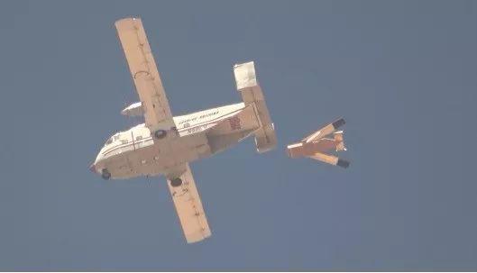 国产滑翔机爆炸视频,国产滑翔机爆炸事故现场惊心动魄瞬间回顾